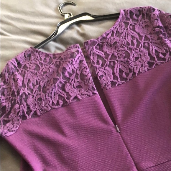 Purple lace dress - Picture 4 of 5